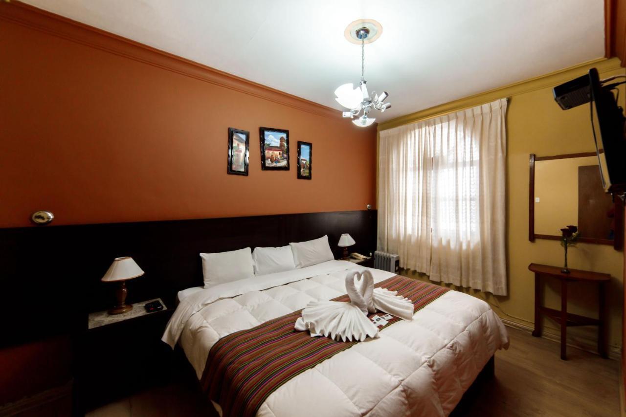 Carlos V Hotel Cusco Exterior photo