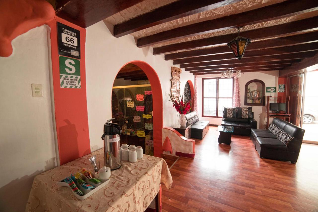 Carlos V Hotel Cusco Exterior photo